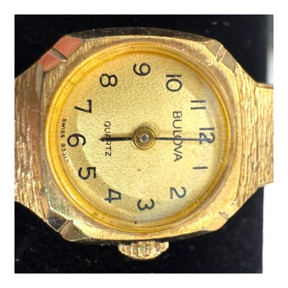 Vintage Bulova Watch Women 16mm Gold Tone Dial 1983 NEEDS New Battery 6.5" - Picture 2 of 7
